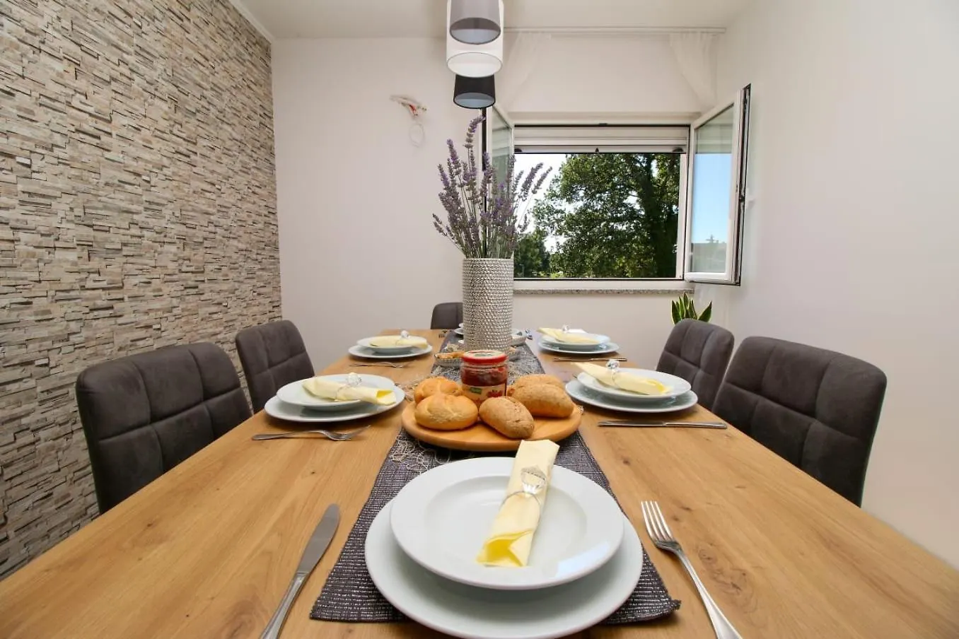 Apartman Nerlovic פורץ דירה